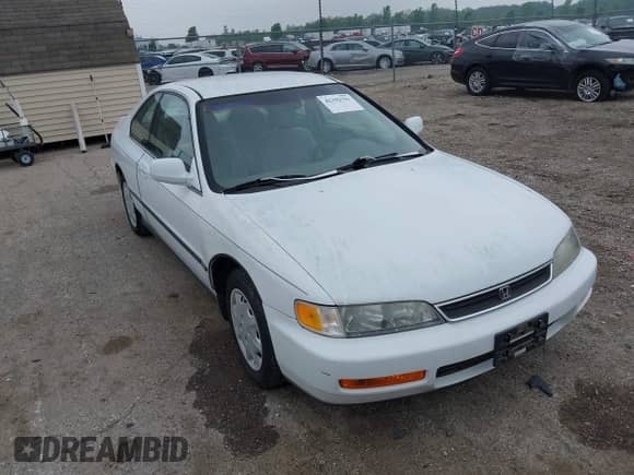 1997 Honda Accord LX с VIN 1HGCD7231VA005258, выставлен на аукционе IAAI как лот 42392761 с пробегом 127 740 миль миль и . История ставок и продаж доступна на DreamBid. Изображение 1.