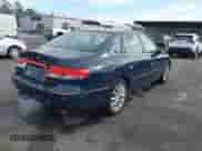 2006 Hyundai Azera SE с VIN KMHFC46F86A110023, выставлен на аукционе IAAI как лот 41427898 с пробегом 197 837 миль миль и . История ставок и продаж доступна на DreamBid. Изображение 4.