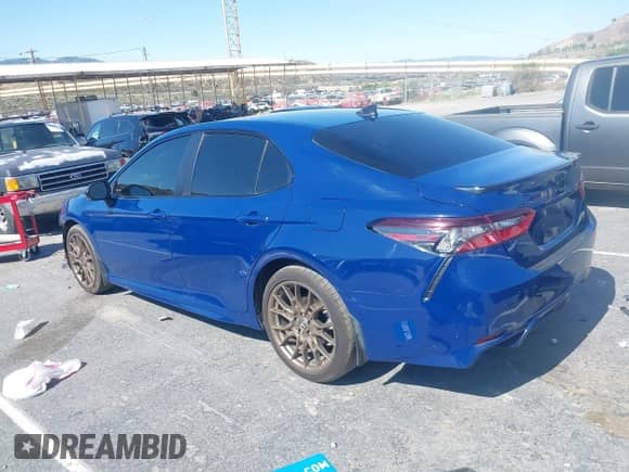 2023 Toyota Camry SE с VIN 4T1G11AK4PU136941, выставлен на аукционе IAAI как лот 42397721 с пробегом 35 670 миль миль и . История ставок и продаж доступна на DreamBid. Изображение 3.
