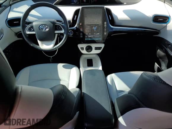 2018 Toyota Prius Plus with VIN JTDKARFPXJ3092295, listed as a Copart auction lot 69617705 with 163,312 mi miles and Salvage title. Bid and sale history available at DreamBid. Image 8.