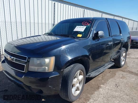 2009 Chevrolet Tahoe Special Service с VIN 1GNFK03079R123035, выставлен на аукционе IAAI как лот 41785305 с пробегом 227 607 миль миль и . История ставок и продаж доступна на DreamBid. Изображение 2.