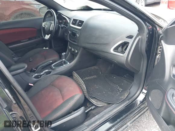 2011 Dodge Avenger Heat with VIN 1B3BD1FG7BN574688, listed as a IAAI auction lot 41918048 with 87,535 mi miles and . Bid and sale history available at DreamBid. Image 5.