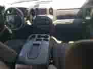 2020 Chevrolet Silverado 1500 Custom z VIN 3GCPYBEHXLG246779, wystawiony jako Copart lot #65254825 z przebiegiem 132 664 mil mil oraz Szkoda całkowita • Salvage title. Historia ofert i sprzedaży dostępna na DreamBid. Obrazek 8.