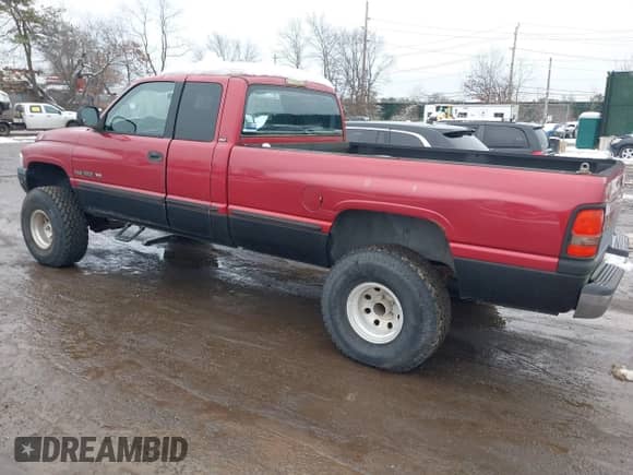 1999 Dodge 1500 with VIN 1B7HF13YXXJ577700, listed as a IAAI auction lot 41544021 with 68,124 mi miles and . Bid and sale history available at DreamBid. Image 3.