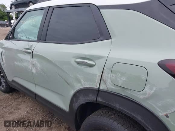 2025 Chevrolet TrailBlazer ACTIV с VIN KL79MSSL4SB156688, выставлен на аукционе IAAI как лот 42465864 с пробегом 1 327 миль миль и . История ставок и продаж доступна на DreamBid. Изображение 18.