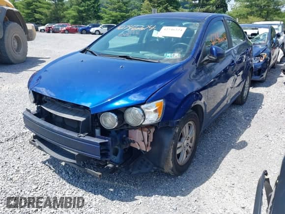 2014 Chevrolet Sonic LT с VIN 1G1JC5SG9E4121315, выставлен на аукционе IAAI как лот 42746224 с пробегом 114 146 миль миль и . История ставок и продаж доступна на DreamBid. Изображение 6.