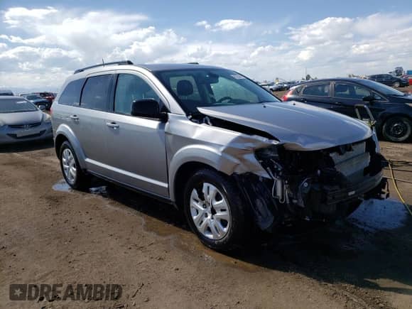 2019 Dodge Journey SE Value with VIN 3C4PDCAB5KT744302, listed as a Copart auction lot 70880365 with 35,749 mi miles and Non repairable. Bid and sale history available at DreamBid. Image 7.