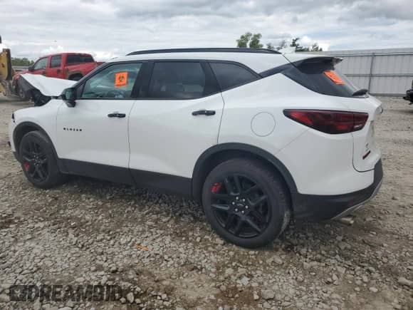 2024 Chevrolet Blazer LT with VIN 3GNKBHR43RS139527, listed as a Copart auction lot 69691125 with 32,940 mi miles and Non repairable. Bid and sale history available at DreamBid. Image 2.