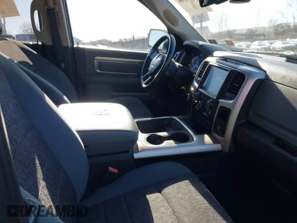 2016 Ram 1500 Big Horn с VIN 1C6RR7LG2GS254541, выставлен на аукционе IAAI как лот 41995706 с пробегом 102 693 миль миль и . История ставок и продаж доступна на DreamBid. Изображение 5.