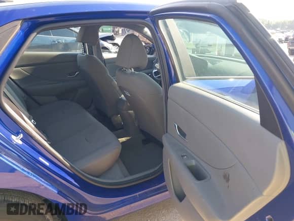 2023 Hyundai Elantra SE with VIN KMHLL4AG8PU577543, listed as a IAAI auction lot 42658645 with 27,037 mi miles and . Bid and sale history available at DreamBid. Image 8.