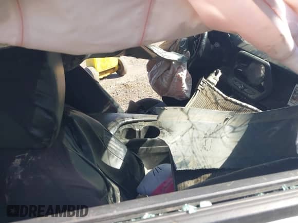 2018 Chevrolet Camaro 1LS с VIN 1G1FA1RS3J0107829, выставлен на аукционе IAAI как лот 41841976 с пробегом Не указан миль и . История ставок и продаж доступна на DreamBid. Изображение 5.