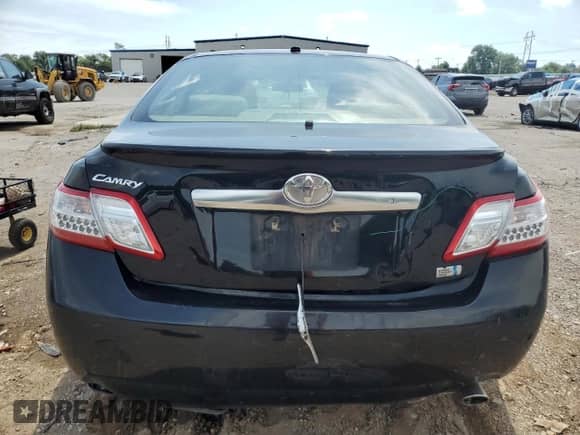 2010 Toyota Camry with VIN 4T1BB3EK1AU120023, listed as a Copart auction lot 61043335 with 185,451 mi miles and Salvage title. Bid and sale history available at DreamBid. Image 6.