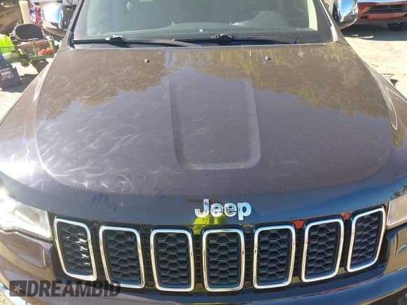 2018 Jeep Grand Cherokee Limited z VIN 1C4RJFBG8JC280865, wystawiony jako IAAI lot #43475432 z przebiegiem 142 118 mil mil oraz . Historia ofert i sprzedaży dostępna na DreamBid. Obrazek 6.