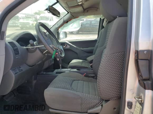 2017 Nissan Frontier SV with VIN 1N6AD0CU1HN739784, listed as a Copart auction lot 52462065 with 68,762 mi miles and Salvage title. Bid and sale history available at DreamBid. Image 7.