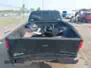 2003 Chevrolet S-10 LS с VIN 1GCDT19X938146546, выставлен на аукционе IAAI как лот 42407271 с пробегом 203 000 миль миль и . История ставок и продаж доступна на DreamBid. Изображение 16.