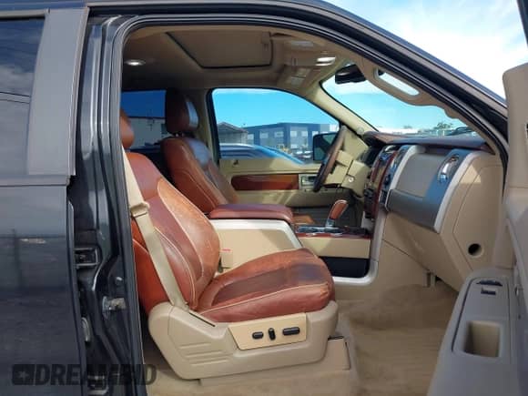 2010 Ford F-150 XL with VIN 1FTFW1EV0AKA90761, listed as a IAAI auction lot 43259985 with 193,482 mi miles and . Bid and sale history available at DreamBid. Image 5.