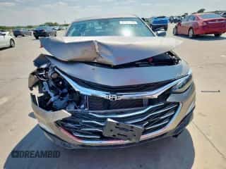 2024 Chevrolet Malibu LS z VIN 1G1ZC5ST5RF233488, wystawiony jako Copart lot #84047215 z przebiegiem 49 887 mil mil oraz Szkoda całkowita • Salvage title. Historia ofert i sprzedaży dostępna na DreamBid. Obrazek 5.