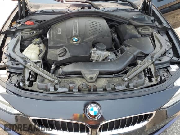 2015 BMW 4 Series 435i z VIN WBA3T3C53F5A40517, wystawiony jako Copart lot #58792675 z przebiegiem 77 933 mil mil oraz Szkoda całkowita • Salvage title. Historia ofert i sprzedaży dostępna na DreamBid. Obrazek 11.