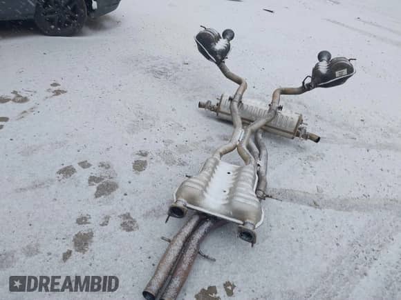 2019 Lamborghini Urus with VIN ZPBUA1ZL0KLA02164, listed as a IAAI auction lot 41108311 with Not provided miles and . Bid and sale history available at DreamBid. Image 11.