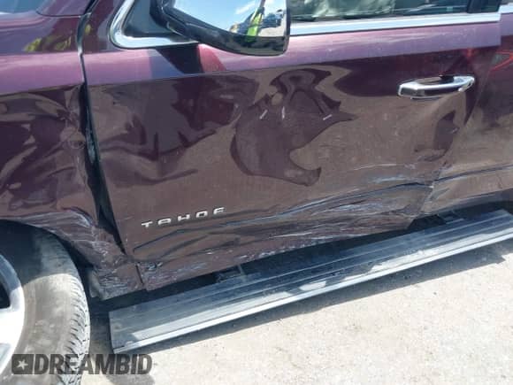 2017 Chevrolet Tahoe Premier with VIN 1GNSCCKC2HR326793, listed as a IAAI auction lot 42453495 with 123,752 mi miles and . Bid and sale history available at DreamBid. Image 6.