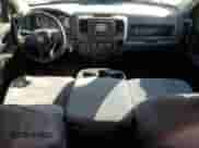 2018 Ram 1500 Tradesman z VIN 3C6RR6KT4JG157803, wystawiony jako Copart lot #50487215 z przebiegiem 75 192 mil mil oraz Szkoda całkowita • Salvage title. Historia ofert i sprzedaży dostępna na DreamBid. Obrazek 8.