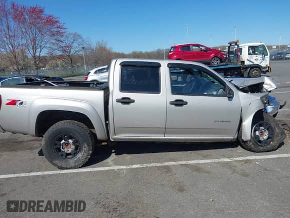2004 Chevrolet Colorado 1SB LS Z85 с VIN 1GCDT136348198952, выставлен на аукционе IAAI как лот 42052874 с пробегом 159 935 миль миль и . История ставок и продаж доступна на DreamBid. Изображение 13.
