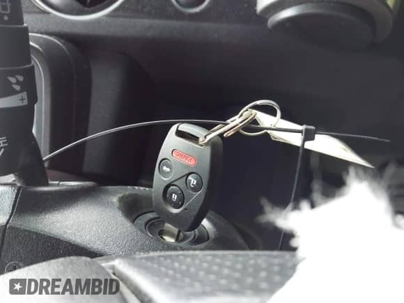 2013 Honda Pilot EX-L with VIN 5FNYF4H56DB002982, listed as a IAAI auction lot 42999082 with 113,189 mi miles and . Bid and sale history available at DreamBid. Image 11.