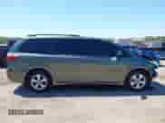 2018 Toyota Sienna LE Auto Access Seat with VIN 5TDKZ3DC3JS904010, listed as a IAAI auction lot 42037039 with 101,130 mi miles and . Bid and sale history available at DreamBid. Image 14.