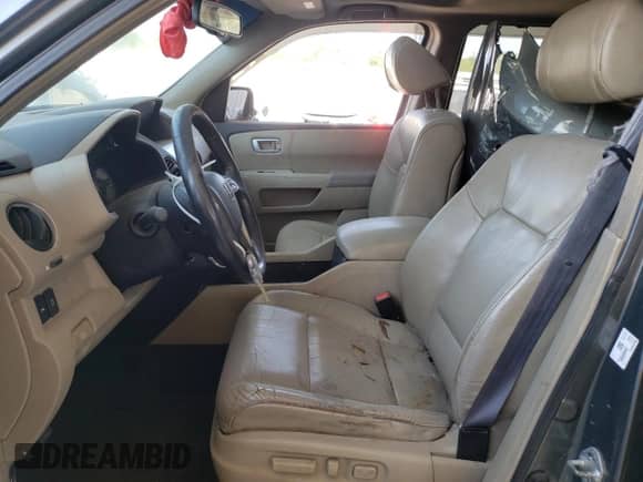 2009 Honda Pilot Touring with VIN 5FNYF48979B015525, listed as a Copart auction lot 81966235 with 146,195 mi miles and Salvage title. Bid and sale history available at DreamBid. Image 7.