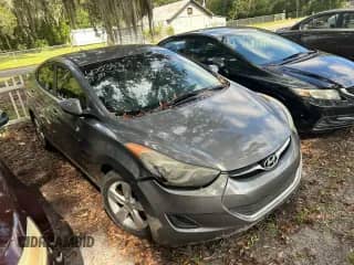 2013 Hyundai Elantra GLS z VIN 5NPDH4AE9DH302584, wystawiony jako Copart lot #90951225 z przebiegiem 211 355 mil mil oraz Czysty tytuł • Clean title. Historia ofert i sprzedaży dostępna na DreamBid. Obrazek 1.