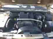 2006 Chevrolet TrailBlazer LT z VIN 1GNDS13SX62202394, wystawiony jako IAAI lot #43436574 z przebiegiem 162 902 mil mil oraz . Historia ofert i sprzedaży dostępna na DreamBid. Obrazek 10.