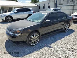 2004 Chevrolet Malibu z VIN 1G1ZS52F34F189397, wystawiony jako Copart lot #61725045 z przebiegiem 159 054 mil mil oraz Szkoda całkowita • Salvage title. Historia ofert i sprzedaży dostępna na DreamBid. Obrazek 1.