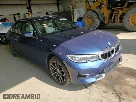 2021 BMW 3 Series 330i xDrive z VIN 3MW5R7J04M8B49362, wystawiony jako Copart lot #83829335 z przebiegiem Nie podano mil oraz Szkoda całkowita • Salvage title. Historia ofert i sprzedaży dostępna na DreamBid. Obrazek 13.