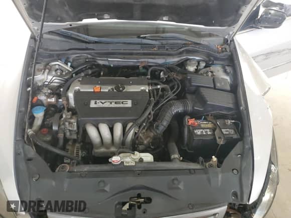 2004 Honda Accord LX z VIN 1HGCM55324A000763, wystawiony jako Copart lot #63401965 z przebiegiem 246 366 mil mil oraz Szkoda całkowita • Salvage title. Historia ofert i sprzedaży dostępna na DreamBid. Obrazek 11.