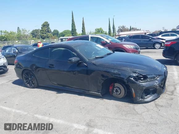 2023 BMW 4 Series M440i с VIN WBA83AP00PCM82996, выставлен на аукционе IAAI как лот 42302959 с пробегом 17 740 миль миль и . История ставок и продаж доступна на DreamBid. Изображение 13.