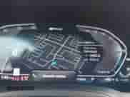 2021 BMW 3 Series 330e xDrive z VIN WBA5P9C00MFK93416, wystawiony jako IAAI lot #41525725 z przebiegiem 24 831 mil mil oraz . Historia ofert i sprzedaży dostępna na DreamBid. Obrazek 7.