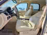 2008 Cadillac Escalade with VIN 1GYEC63818R139038, listed as a Copart auction lot 61863005 with 157,119 mi miles and Clean title. Bid and sale history available at DreamBid. Image 7.