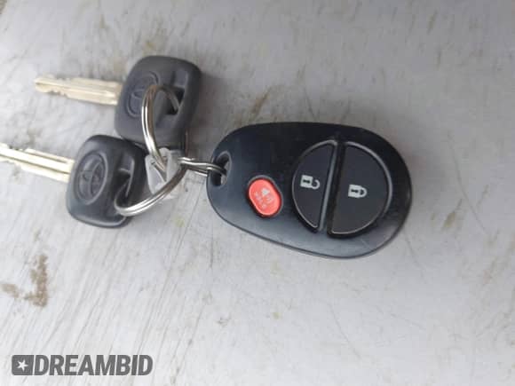 2014 Toyota Tacoma с VIN 5TFUX4EN3EX025837, выставлен на аукционе IAAI как лот 42430882 с пробегом 234 809 миль миль и . История ставок и продаж доступна на DreamBid. Изображение 11.