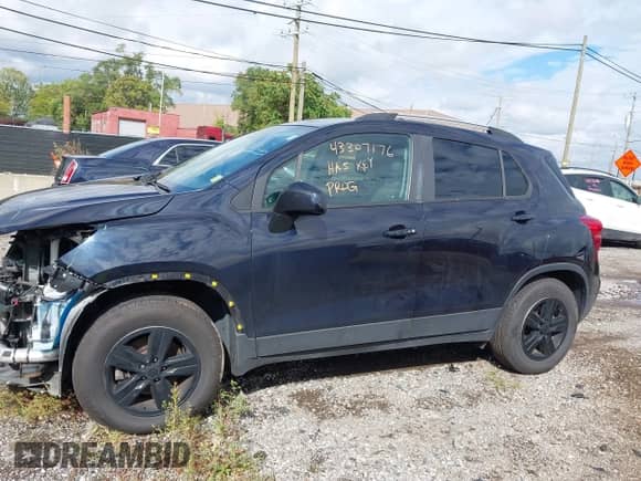 2022 Chevrolet Trax LT с VIN KL7CJPSMXNB515065, выставлен на аукционе IAAI как лот 43307176 с пробегом 64 863 миль миль и . История ставок и продаж доступна на DreamBid. Изображение 14.