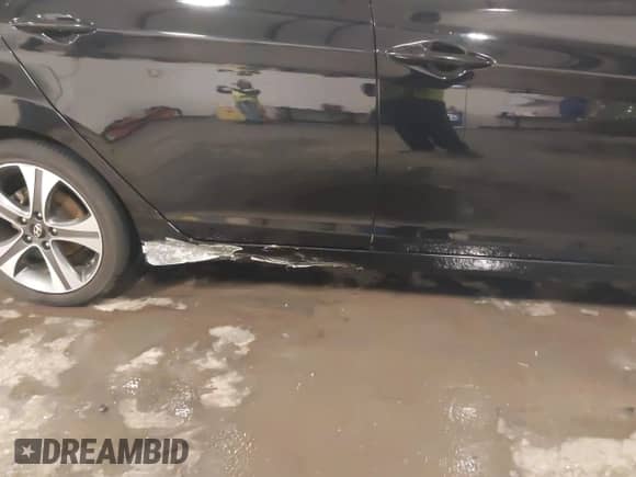 2015 Hyundai Elantra Sport z VIN KMHDH4AH0FU342647, wystawiony jako IAAI lot #42305528 z przebiegiem 59 204 mil mil oraz . Historia ofert i sprzedaży dostępna na DreamBid. Obrazek 17.