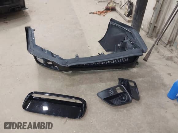 2017 Subaru WRX Premium with VIN JF1VA1E66H9810090, listed as a IAAI auction lot 43375896 with 112,033 mi miles and . Bid and sale history available at DreamBid. Image 12.