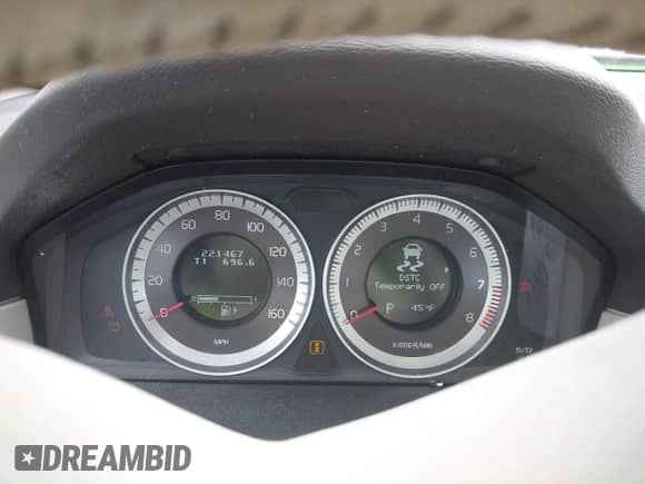 2012 Volvo XC70 3.2L with VIN YV4940BZ8C1143880, listed as a IAAI auction lot 41443930 with 221,467 mi miles and . Bid and sale history available at DreamBid. Image 7.