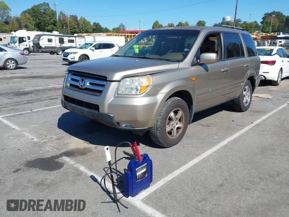 2006 Honda Pilot EX-L с VIN 5FNYF18546B016252, выставлен на аукционе IAAI как лот 43414474 с пробегом 162 166 миль миль и . История ставок и продаж доступна на DreamBid. Изображение 2.