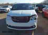 2019 Dodge Grand Caravan SXT with VIN 2C4RDGCG1KR672042, listed as a IAAI auction lot 41213183 with 160,019 mi miles and . Bid and sale history available at DreamBid. Image 12.
