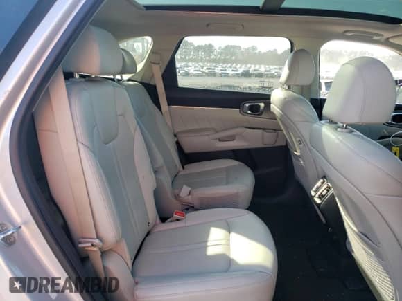 2022 Kia Sorento SX with VIN KNDRJDLH6N5072022, listed as a Copart auction lot 70891505 with 63,767 mi miles and Salvage title. Bid and sale history available at DreamBid. Image 11.