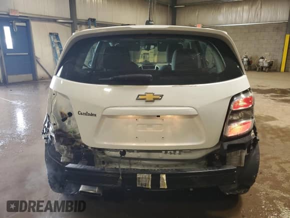 2019 Chevrolet Sonic LT with VIN 1G1JG6SB1K4112926, listed as a Copart auction lot 62946705 with 124,103 mi miles and Salvage title. Bid and sale history available at DreamBid. Image 6.