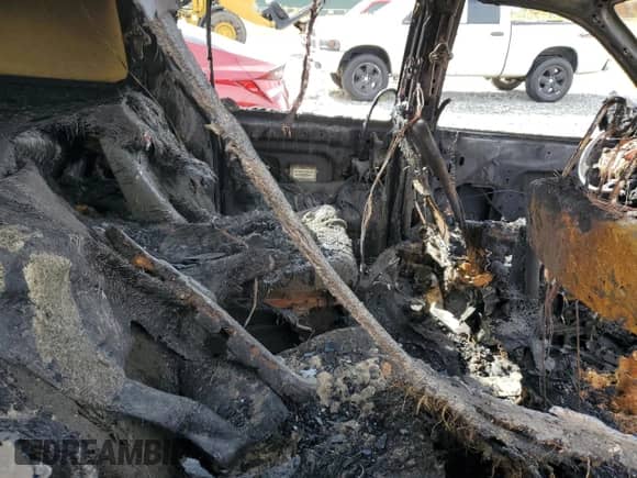 2007 Dodge Grand Caravan SXT с VIN 2D4GP44L77R186631, выставлен на аукционе Copart как лот 85551805 с пробегом Не указан миль и На запчасти • Non repairable. История ставок и продаж доступна на DreamBid. Изображение 11.