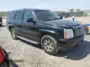 2004 Cadillac Escalade with VIN 1GYEC63T44R275260, listed as a Copart auction lot 53201805 with 283,450 mi miles and Salvage title. Bid and sale history available at DreamBid. Image 4.