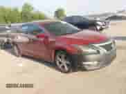 2015 Nissan Altima S z VIN 1N4AL3AP8FC479158, wystawiony jako IAAI lot #43217638 z przebiegiem 171 165 mil mil oraz . Historia ofert i sprzedaży dostępna na DreamBid. Obrazek 1.