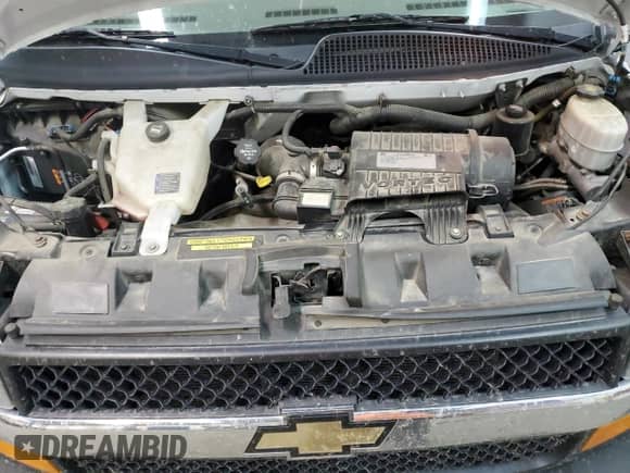 2017 Chevrolet Express Passenger LT с VIN 1GAZGPFGXH1193286, выставлен на аукционе Copart как лот 88923785 с пробегом 78 237 миль миль и Списание • Salvage title. История ставок и продаж доступна на DreamBid. Изображение 12.